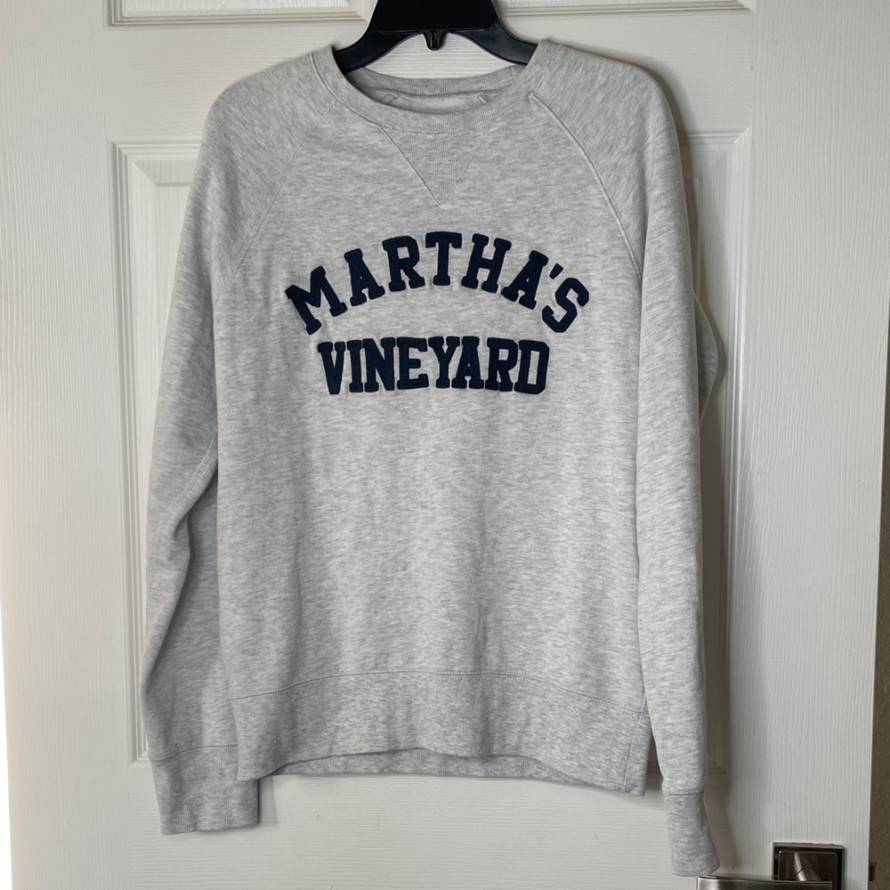 Martha's Vineyard Embroidered Crewneck Sweatshirt Campus Crew Cotton Blend